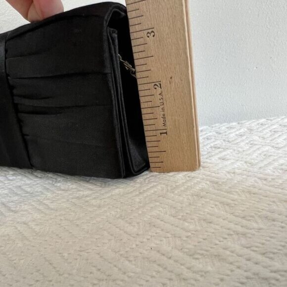 La Diva Black Satin Silver Tone Hardware Women's Clutch Shoulder Bag Purse - Picture 12 of 15